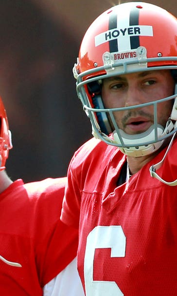 Cleveland quarterbacks splitting reps, neither standing out